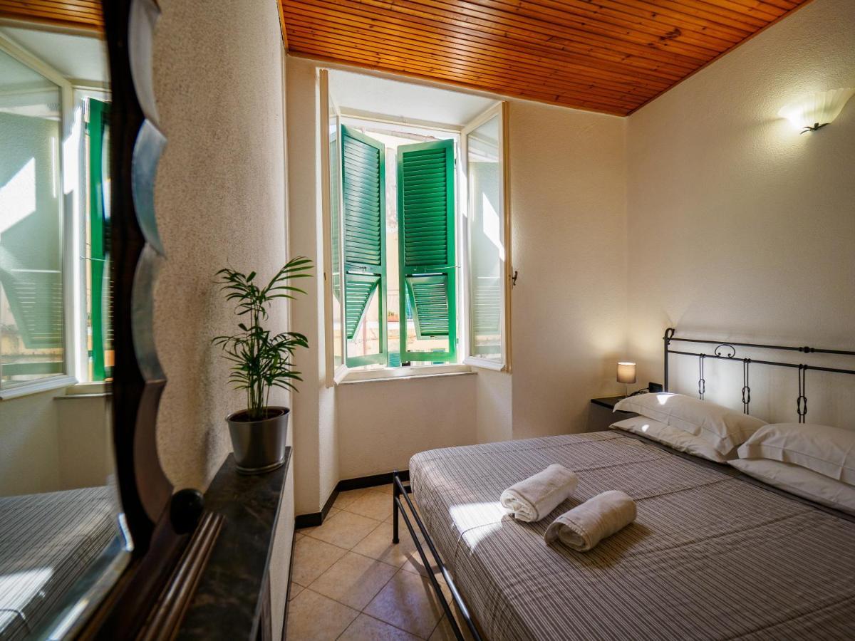 Macaia Room #1 With Ac Вернаца Екстериор снимка
