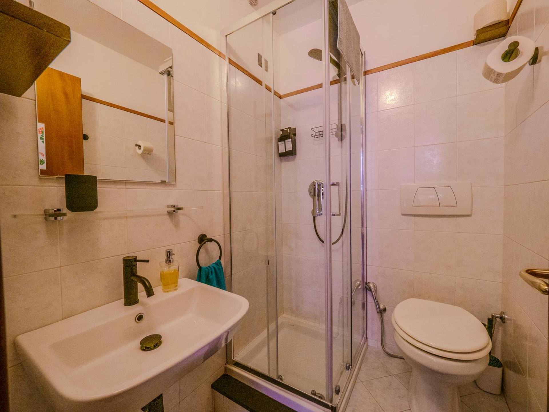 Macaia Room #1 With Ac Вернаца Екстериор снимка